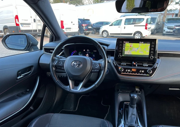 Toyota Corolla cena 99999 przebieg: 83652, rok produkcji 2019 z Witnica małe 562